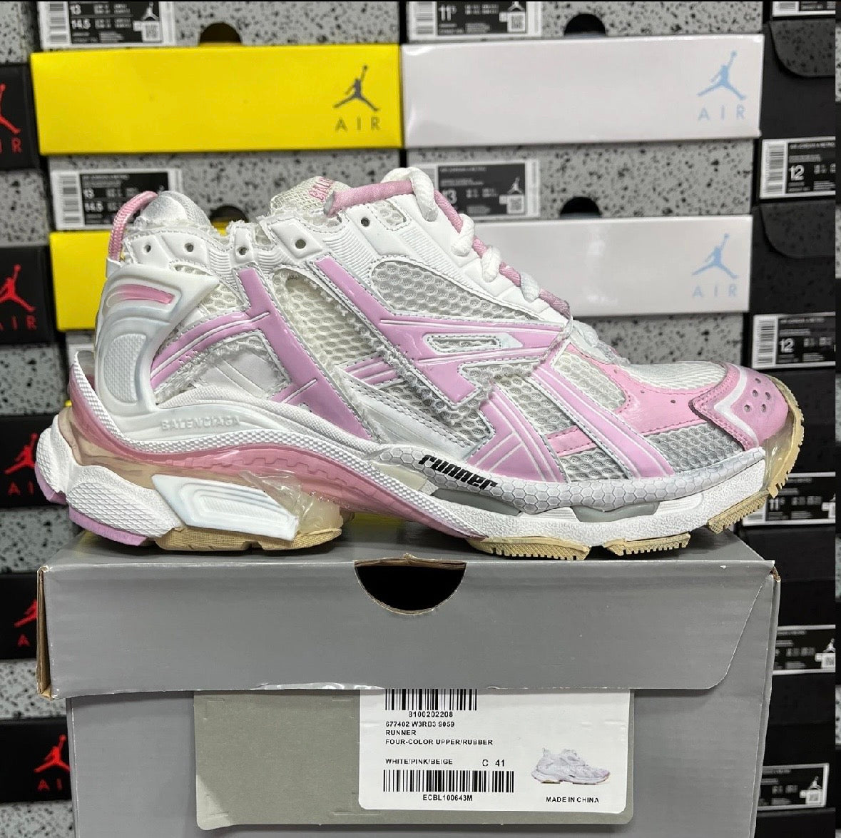 Balenciaga runner