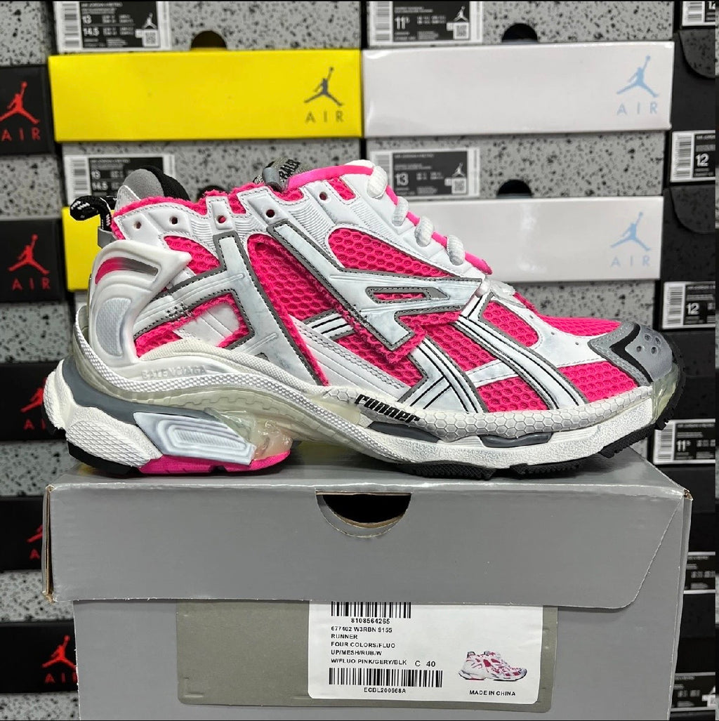 Balenciaga runner